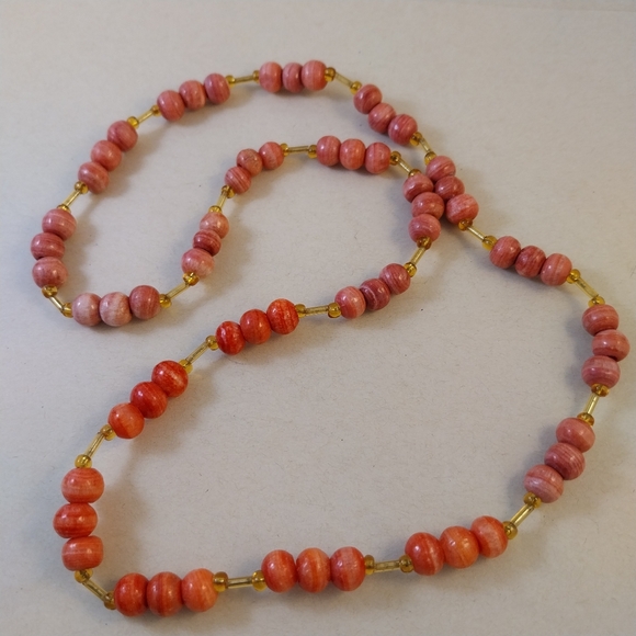 Elegant Argentinian Rhodochrosit Beaded Necklace - Picture 11 of 12